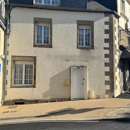 Petite Maison De Ville Avranches Exterior foto